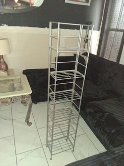 Small Metal Shelf Do Not Know The Measurements 