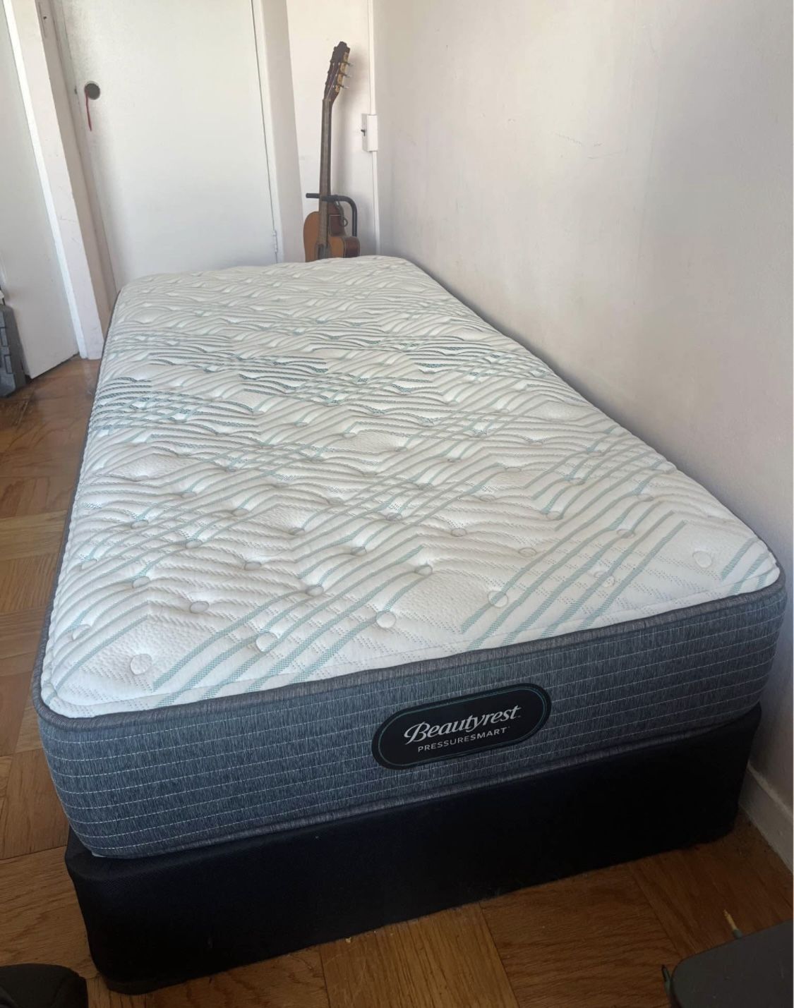 Twin XL Beautyrest Mattress w/ Box