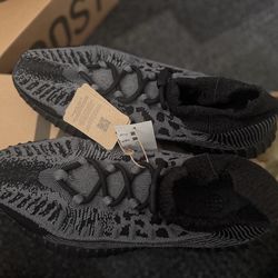 Yeezy 350 V2 CMPCT Size 11