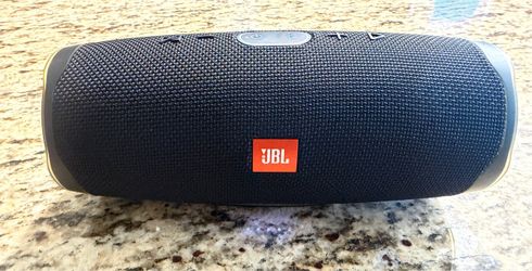 JBL Charge Speaker