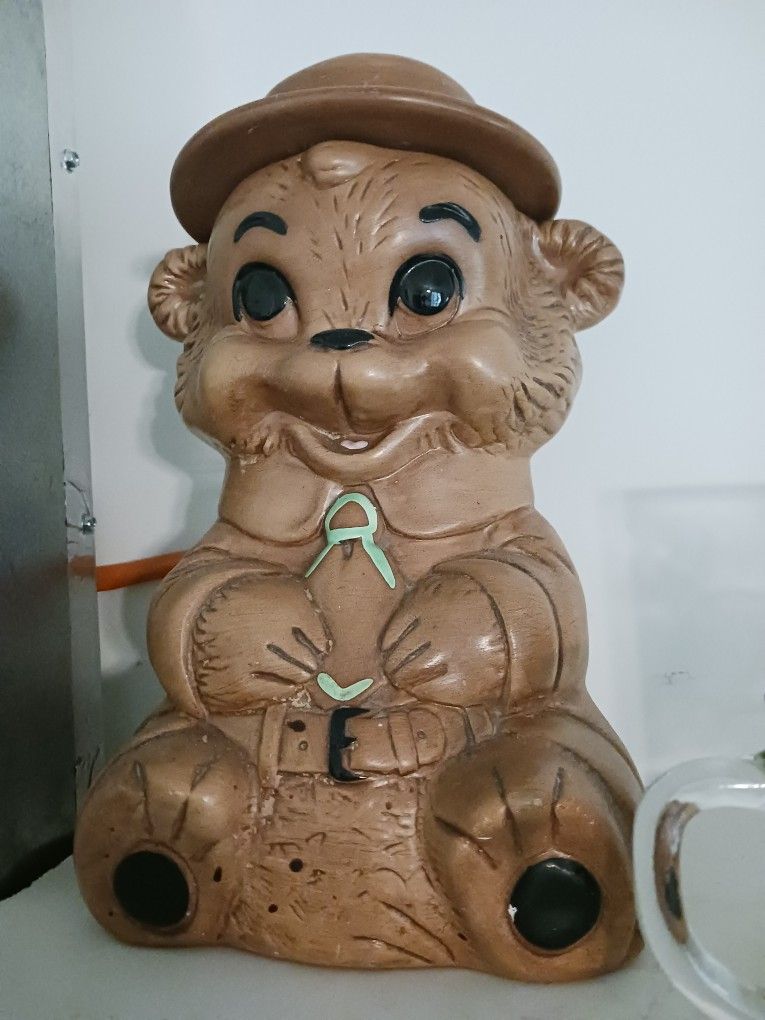 Twin Winton Smoky The Bear Ranger Bear Cookie Jar 13” Vintage 1960s