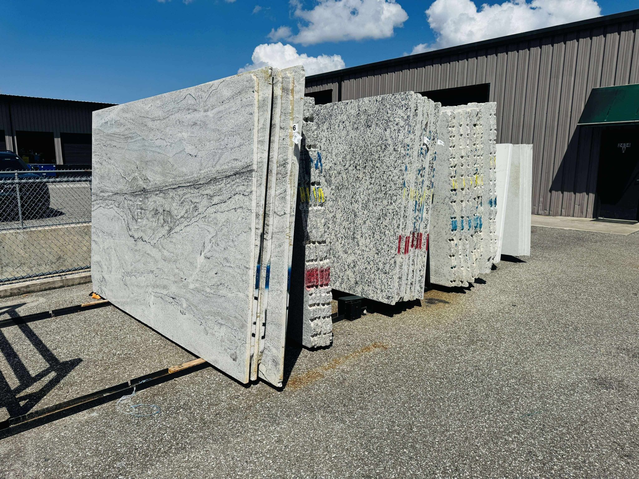 GRANITE SLABS SUPER JUMBO IN DIFFERENT COLORS 🔥Price starts at $399 per Slab🔥