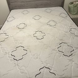 Queen Mattress 