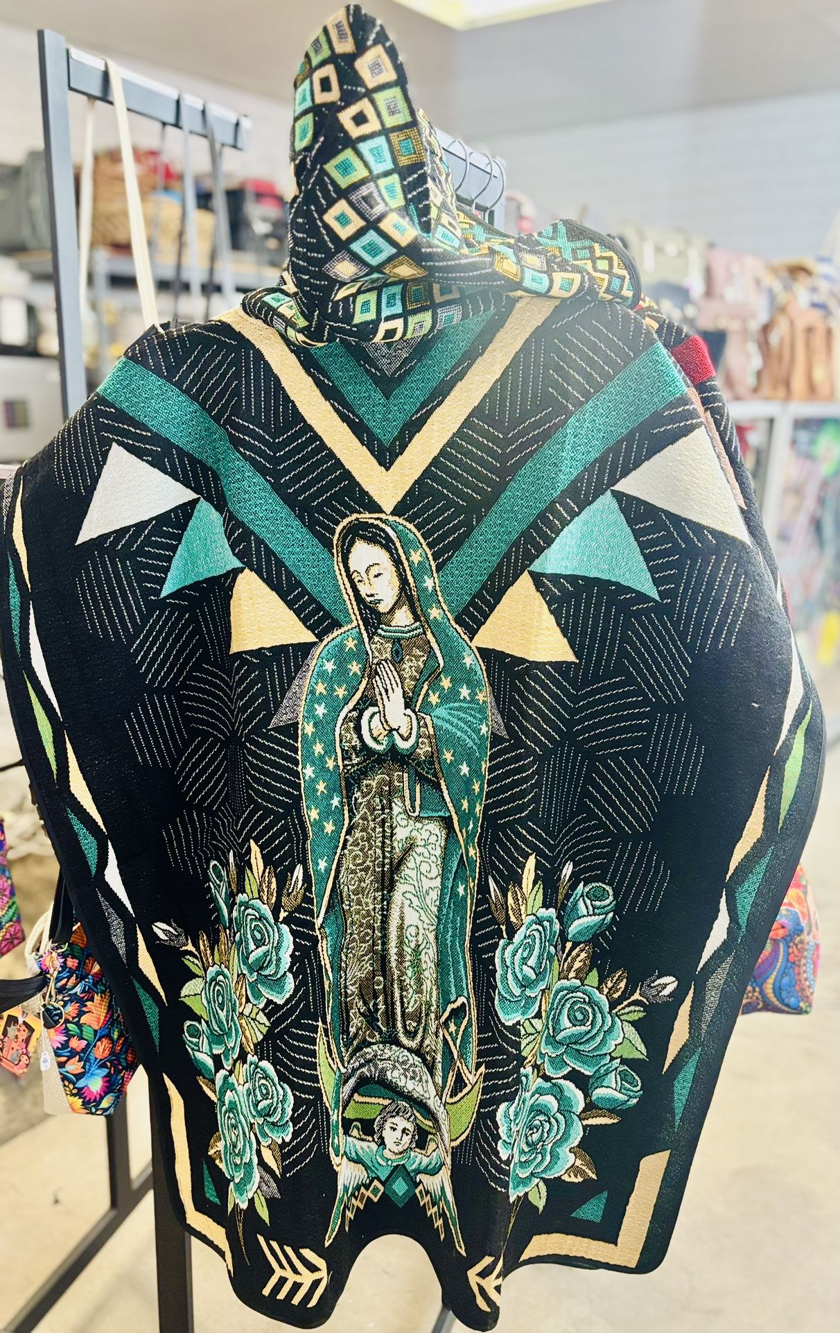 Hermosos Gabanes Ponchos De La Virgen
