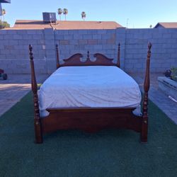 Queen Bed 