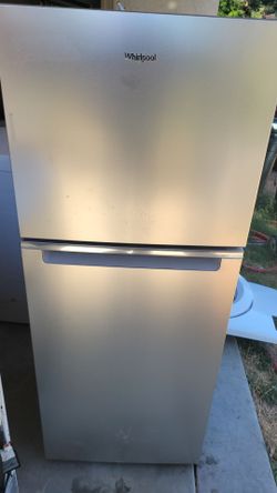 WHIRLPOOL 24" REFRIGERATOR WORKS GREAT CAN DELIVER ANYWHERE