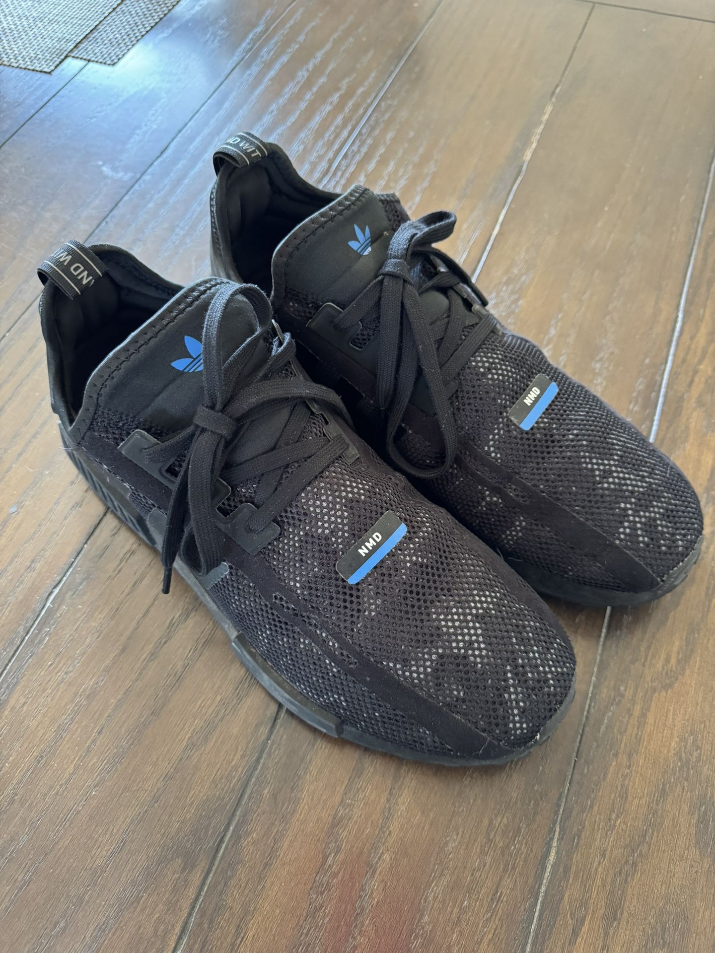 Mens Adidas NMD_R1 Size 12