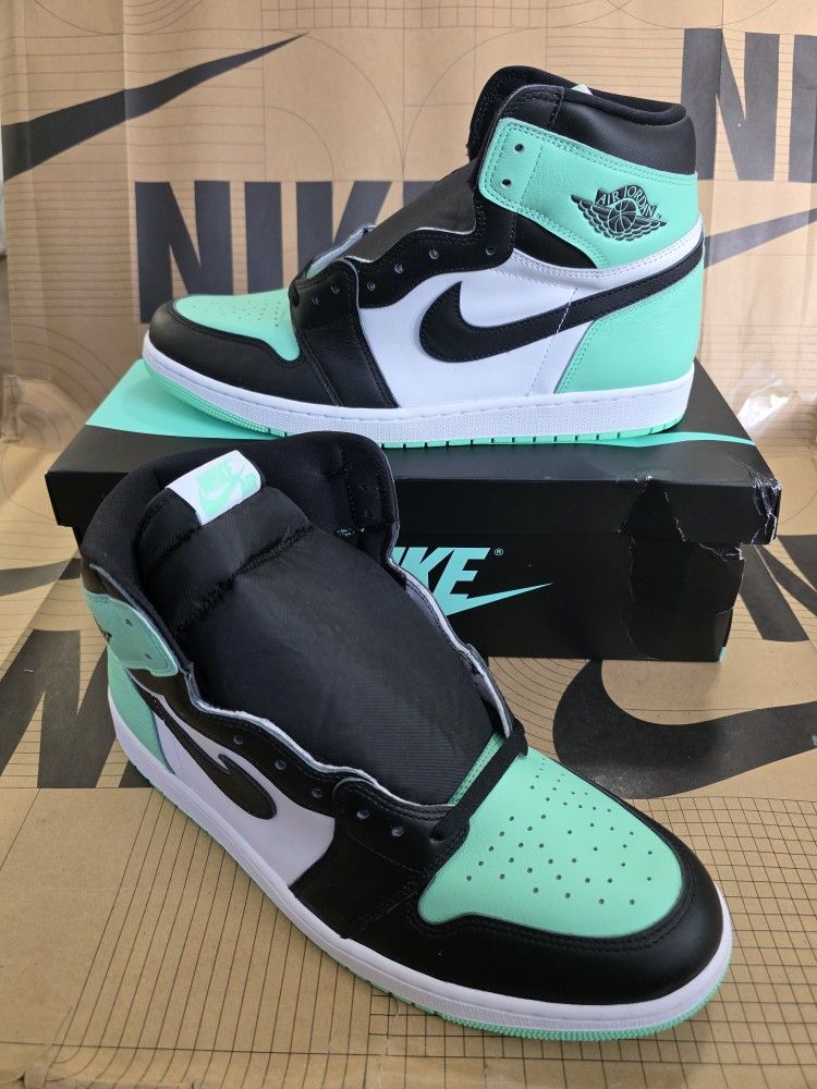 Nike Air Jordan 1 Retro High Green Glow Black Men's Size 15
