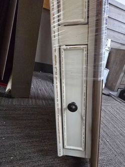 Ashley Desk