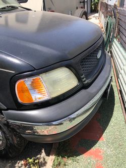 2001 ford f150 4 doors