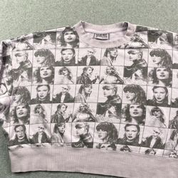 Taylor Swift Sweatshirt Womens Smaller Baggy Crop ERAS Tour All Over Print Pullov