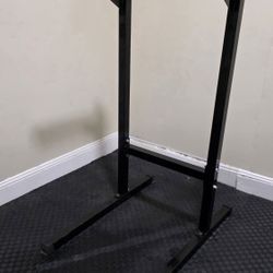 triceps dip stand