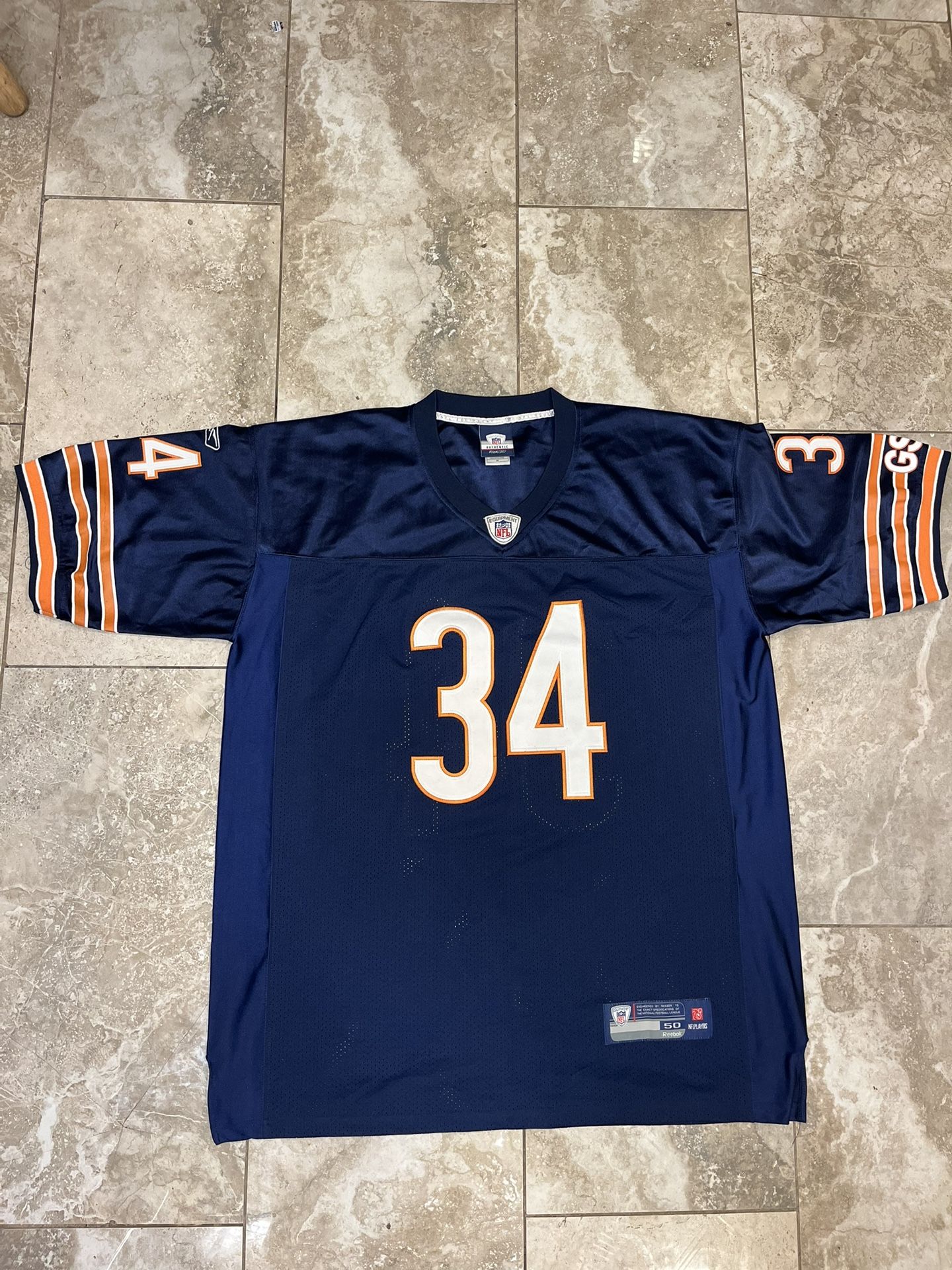 Chicago Bears Jersey Mens NFL Football Walter Payton 34 Reebok Stitched Size 50 Runs Like X-Large 