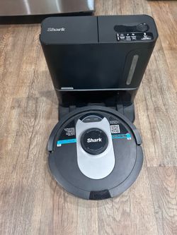 Shark Robot Vacuum