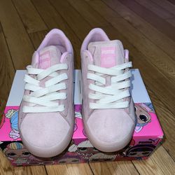 Girls Puma LOL surprise doll  Suede Kitty Queen Pink  Size 3C