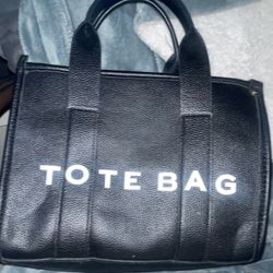 Black Medium Tote Bag 