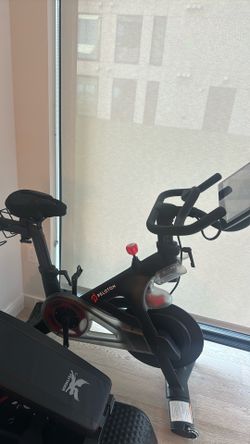 Peloton Bike