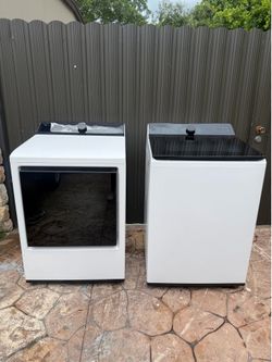 LG Washer and Dryer Set