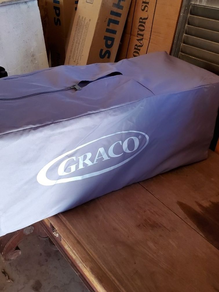 Graco Pack N Play Playard