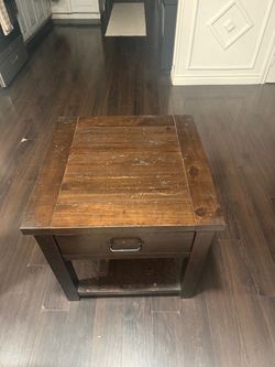 3 pc living room dresser n coffee table