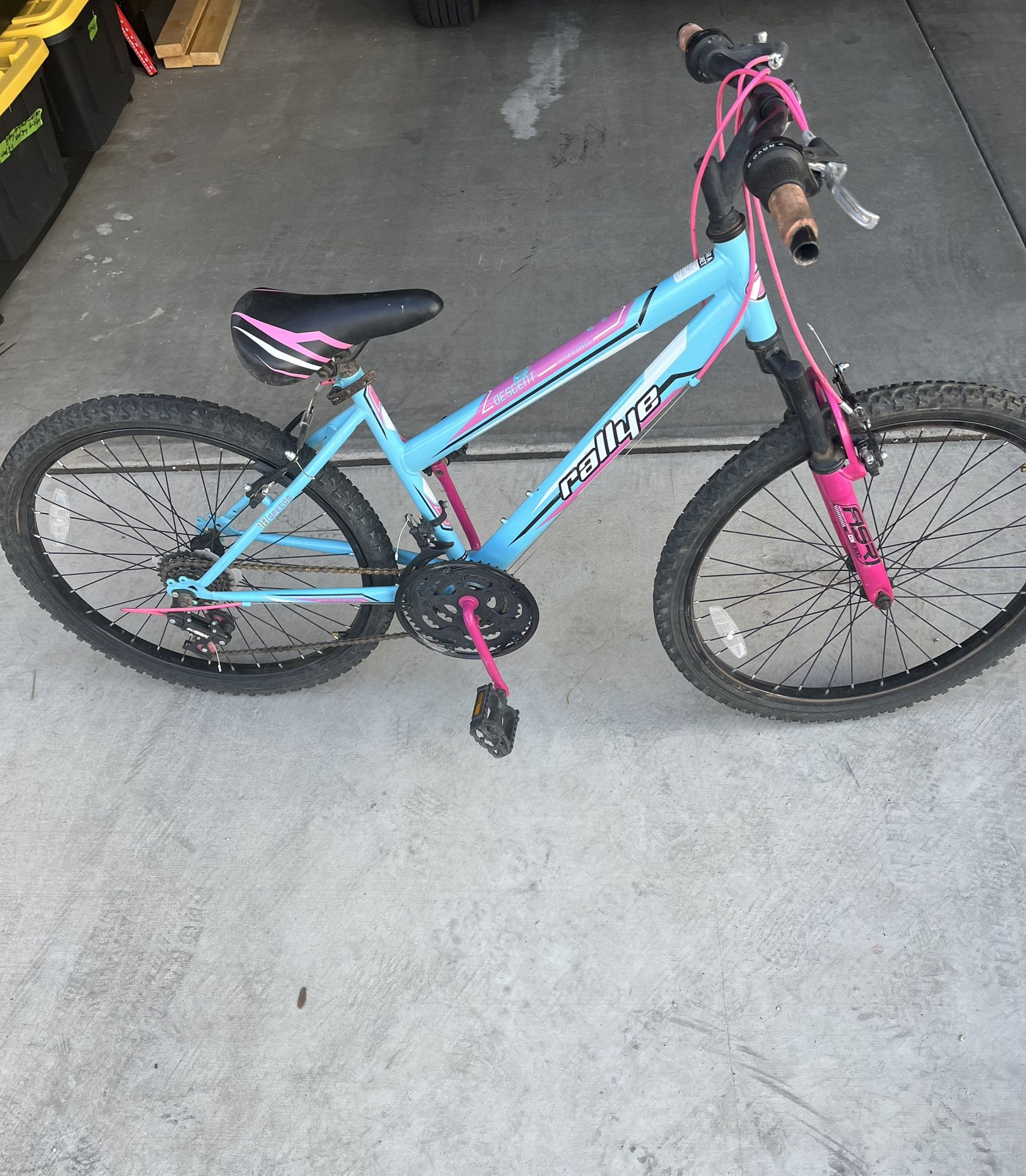 Kids bike/ 24 inch tires