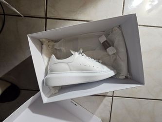 MEN Alexander McQueen sneaker
