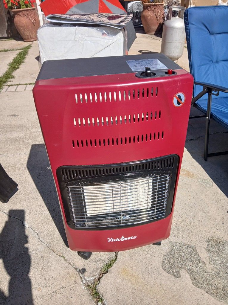 Calentador y tanque de gas