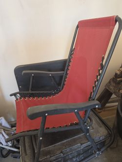 Expensive rocking Patio chair 100 Glendora Like new