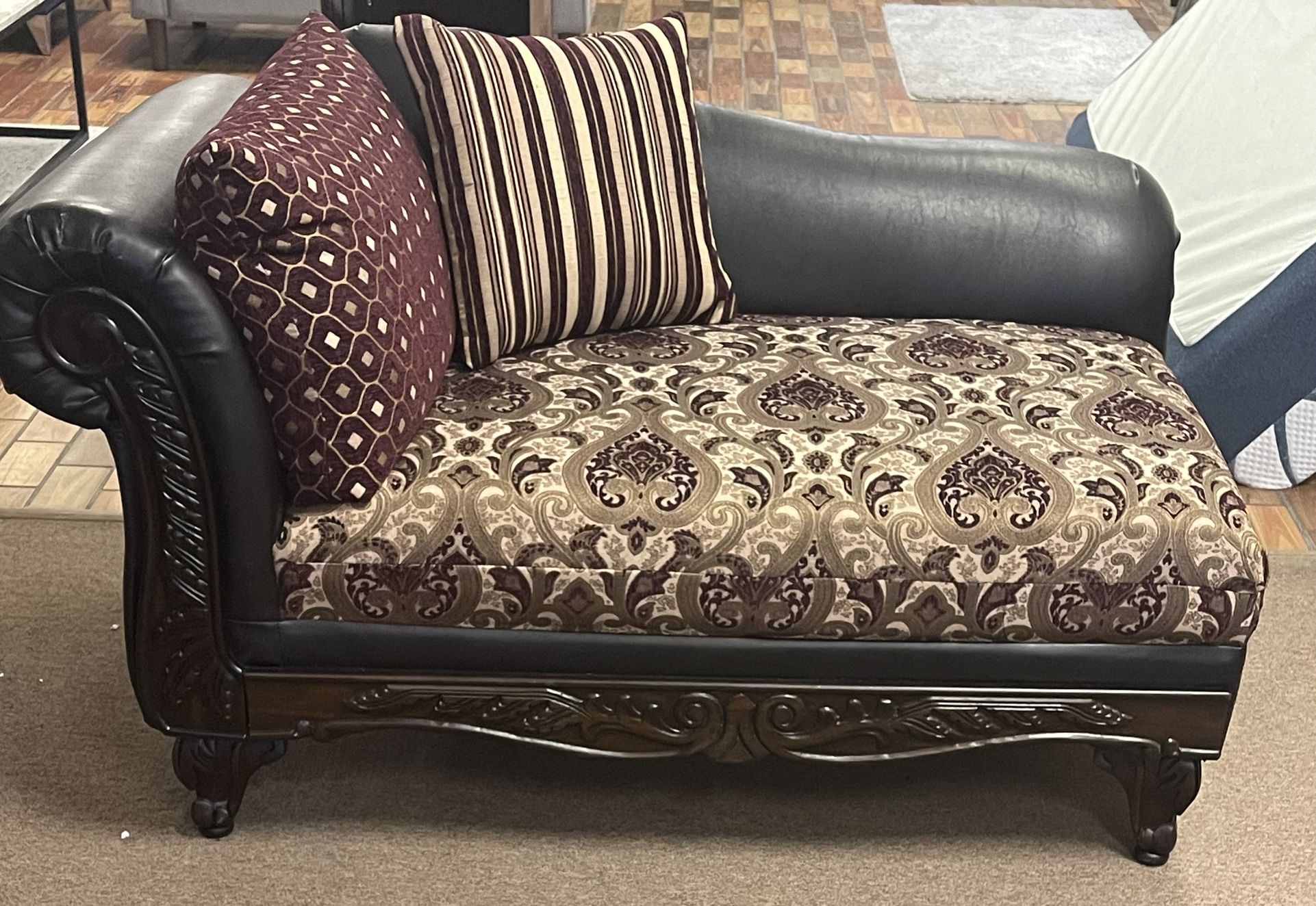 Make Me An Offer! Sofa