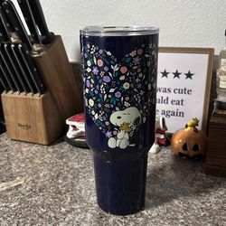 Snoopy floral heart tumbler