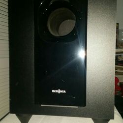 INSIGNIA WOOFER 