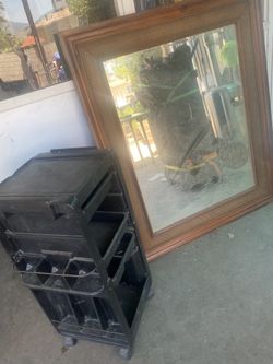 Freee Mirror N Stylist Cart