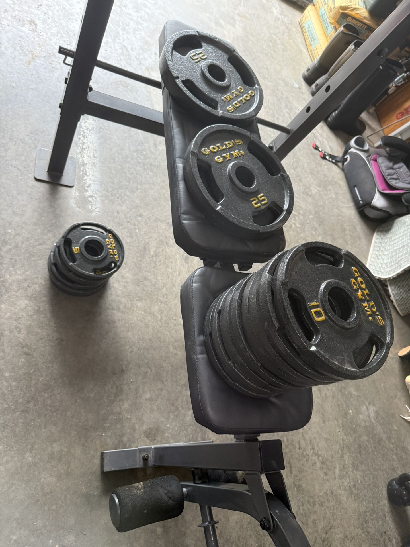 Gold’s Gym Weights