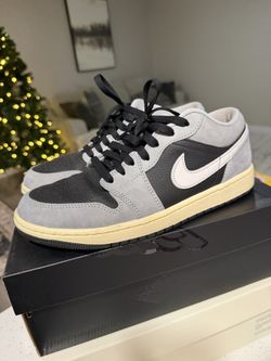 Jordan Air Jordan 1 Low SE Light Smoke Grey/Black/Sail Size 8 Men