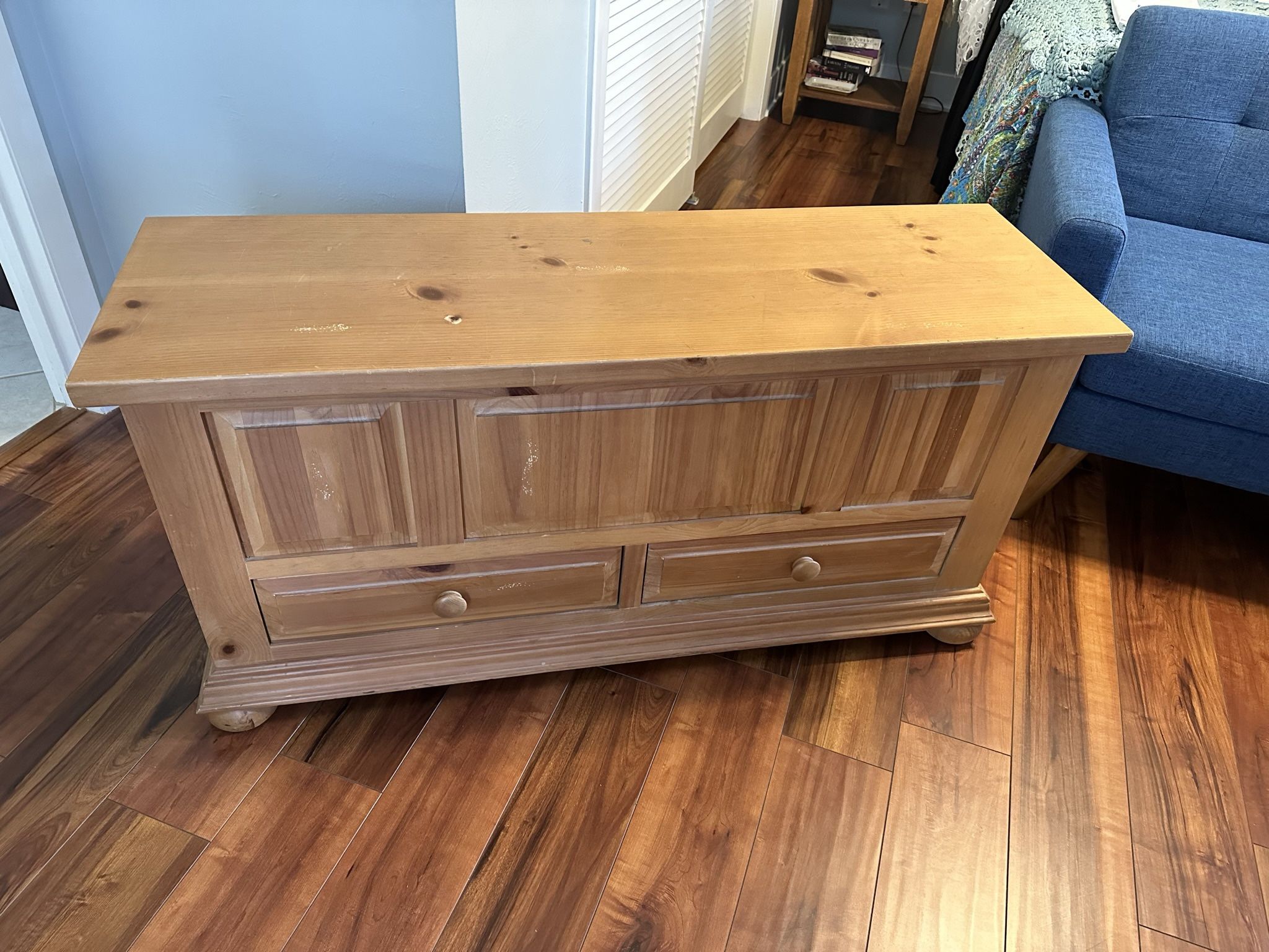 Blanket Chest - Cedar Lined