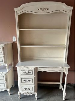 Desk and 2 night stand