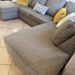 Beautiful Sectional Couch From Ashley Furniture With Double Chaise… LIKE NEW!!