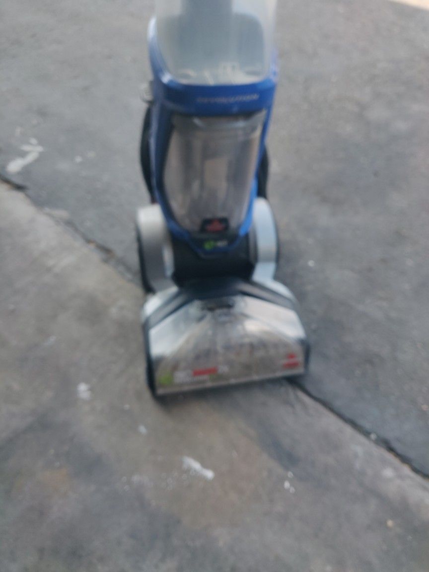 Carpet Cleaner Bissell Pro
