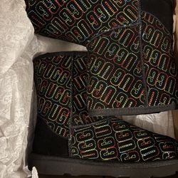 Big Girls UGGS Size 3