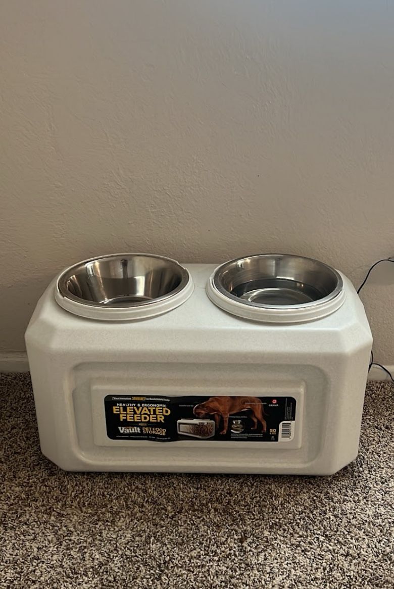Elevated Feeder