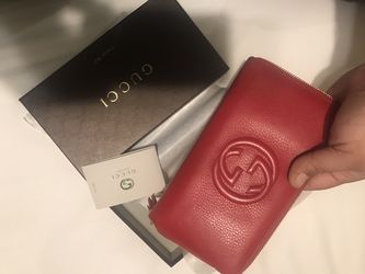 Gucci wallet soho