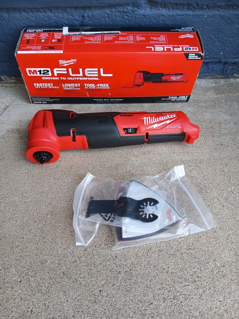 Multitool Milwaukee M12 Tool Only