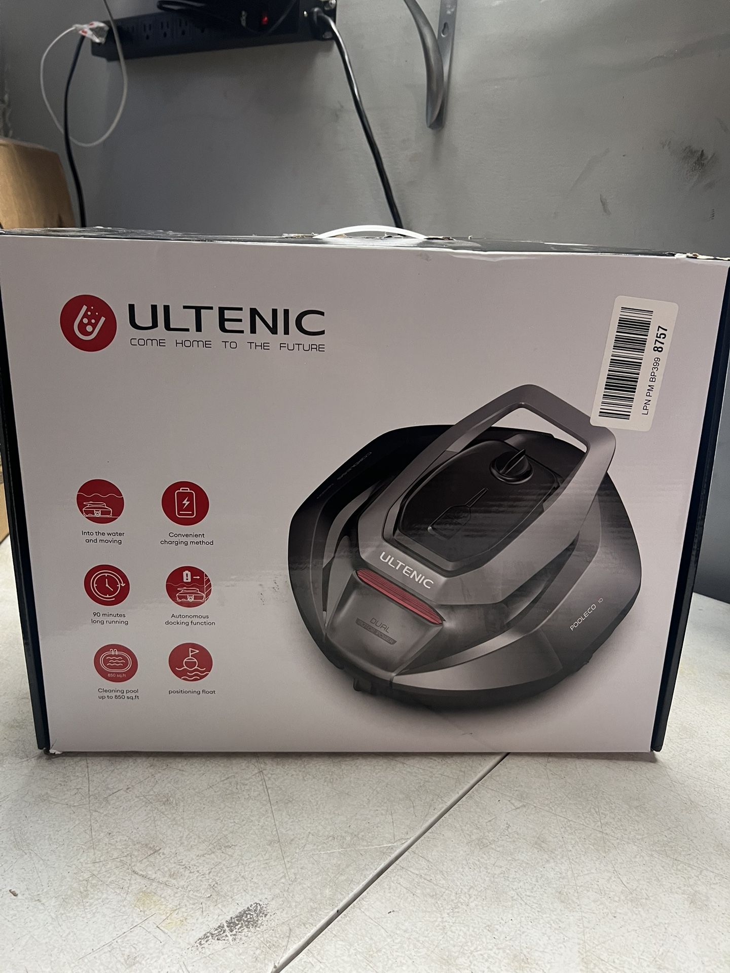 Ultenic Cordless Robotic Pool Cleaner