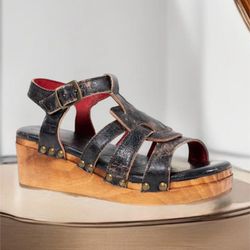 Bed/stu Shoes Size 91/2 Newb
