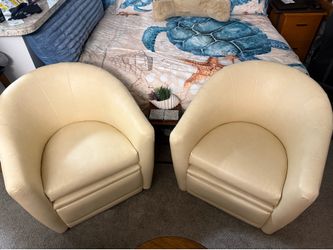 2 light Beige 360 Swivel Armchairs