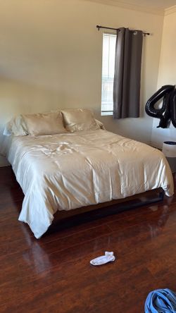 Queen size bed