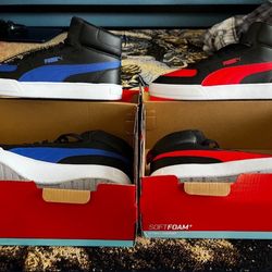 Puma Sneakers