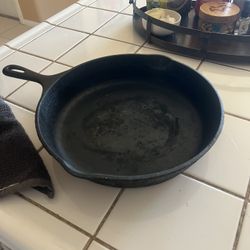 11” Cast Iron Skillet! Made In USA