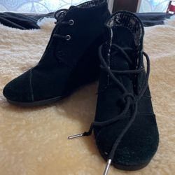 Toms Wedge Boots