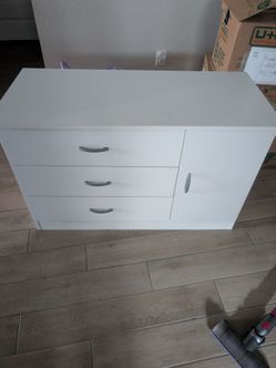 Kids White Dresser with Shelf Compartment